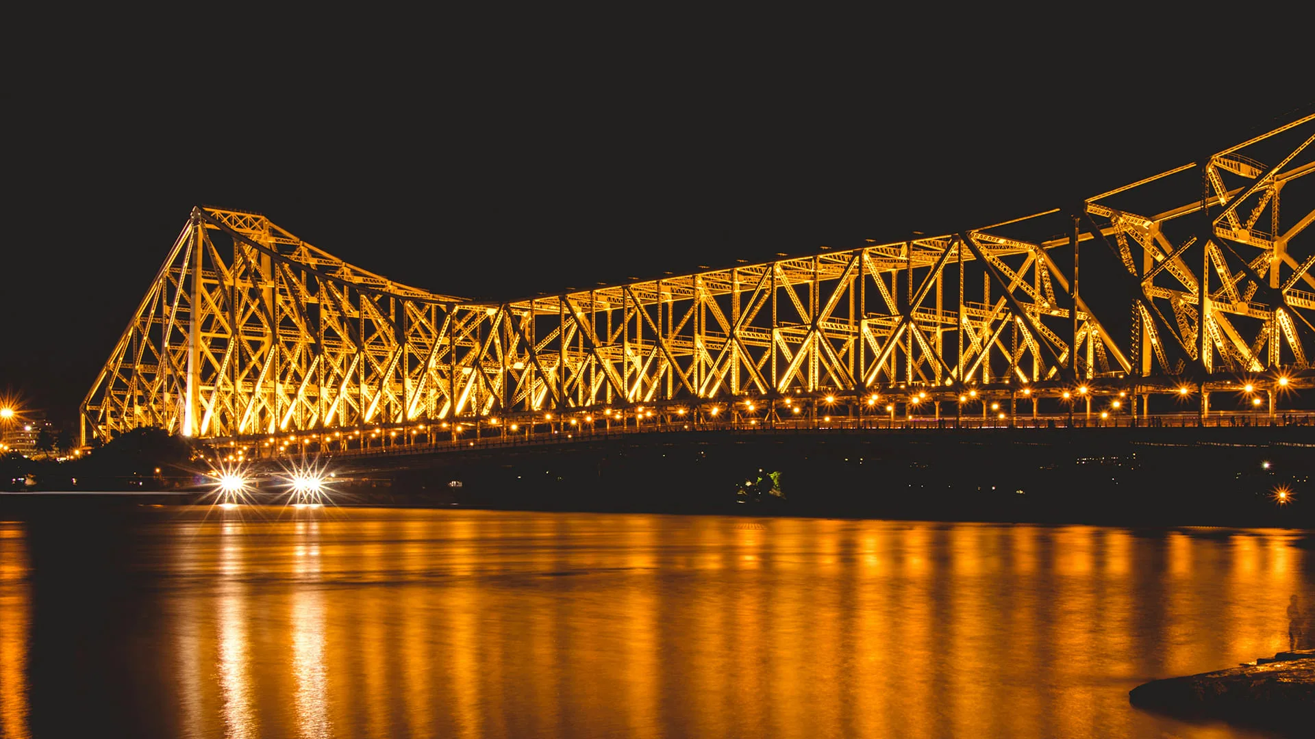 Yamaha Music Square Kolkata Kankurgachi showcasing premium musical instruments