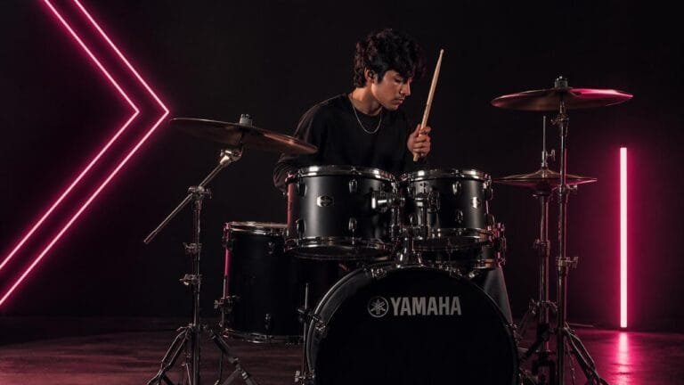 yamaha-dtx402 series-acoustic-drum set-for beginner